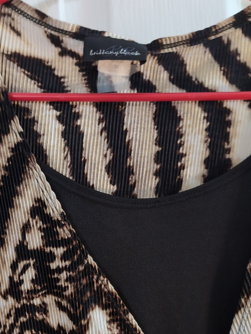 Brittany Black Beige and Black Animal-Print Layered Tank Top